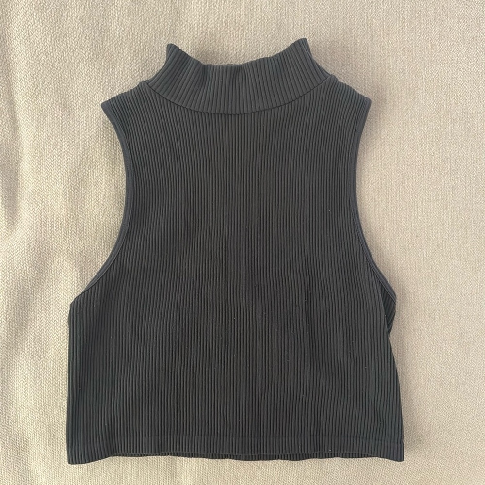 Ribbed Zara Too